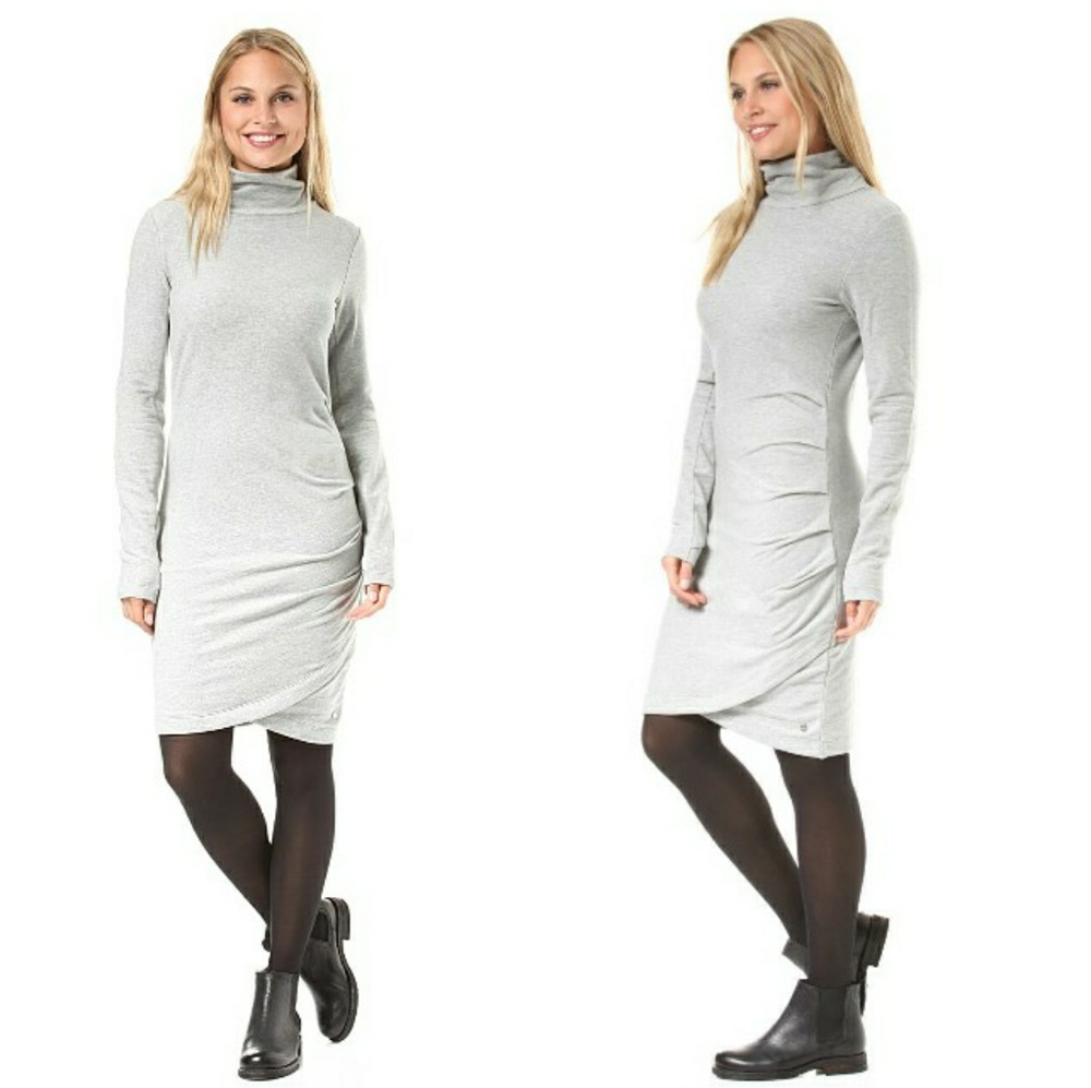 Bench slim funnel long sleeve dress Size Medium